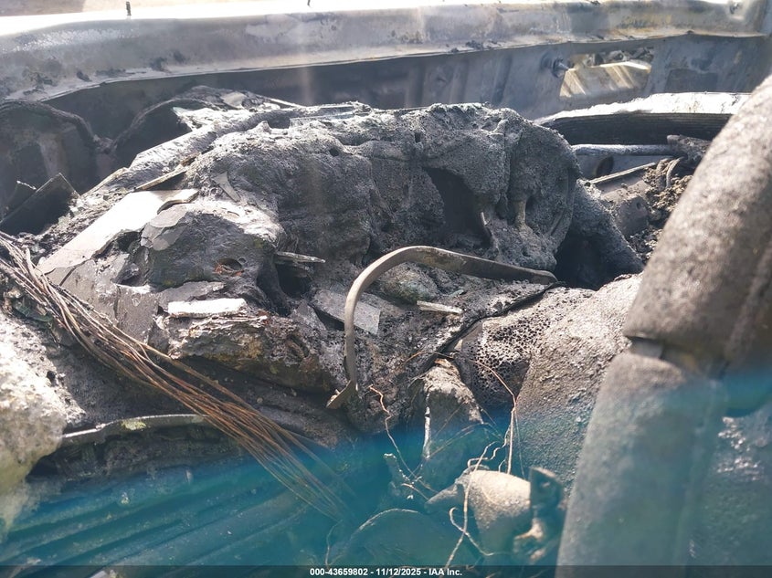 2017 Chrysler Pacifica Limited VIN: 2C4RC1GG4HR554912 Lot: 43659802