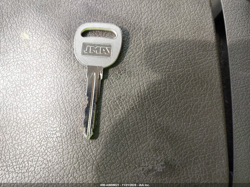 2004 Chevrolet Tahoe Lt VIN: 1GNEC13Z44J314450 Lot: 43659821