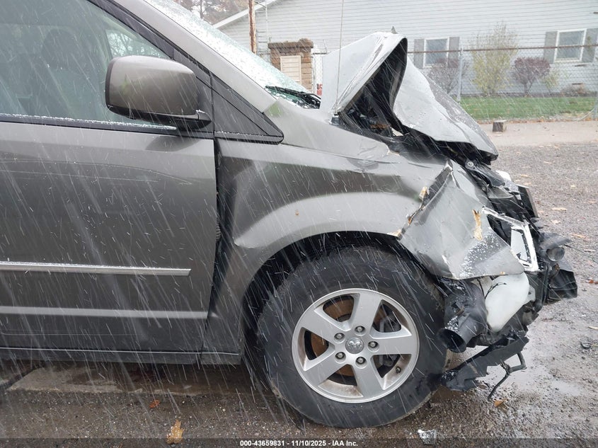 2010 Dodge Grand Caravan Sxt VIN: 2D4RN5D11AR224994 Lot: 43659831