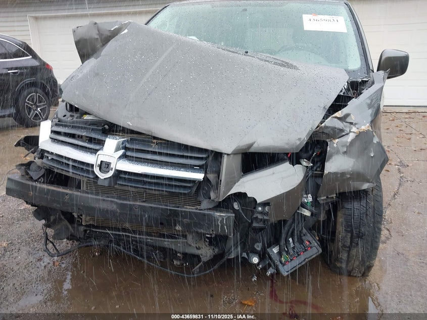 2010 Dodge Grand Caravan Sxt VIN: 2D4RN5D11AR224994 Lot: 43659831