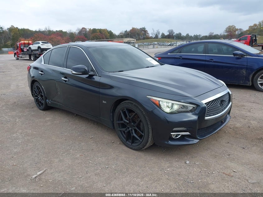 INFINITI Q50 3.0T PREMIUM