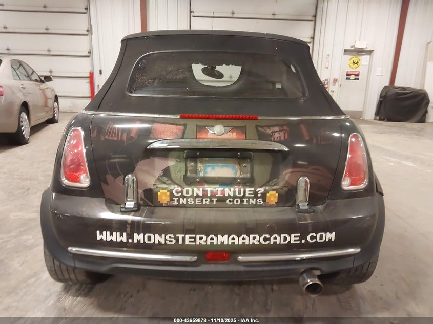 2008 Mini Cooper VIN: WMWRF335X8TG18502 Lot: 43659878