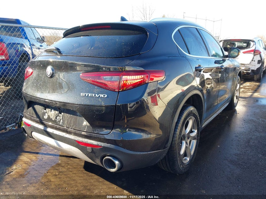 ZASFAKAN6J7B73048 2018 ALFA ROMEO STELVIO photo no. 4