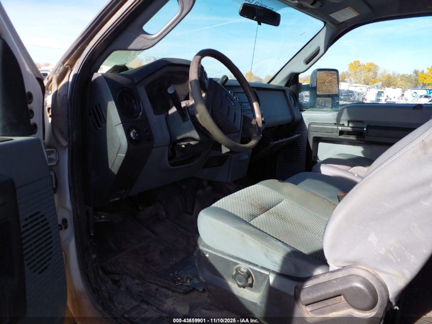 2015 Ford F-350 Chassis Xl VIN: 1FD8X3F6XFEA53078 Lot: 43659901