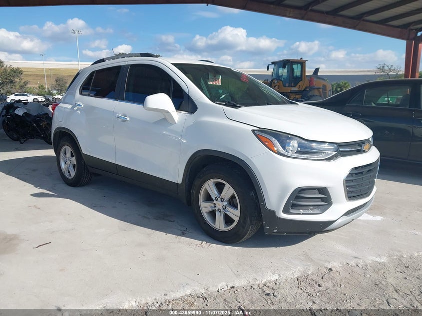 CHEVROLET TRAX FWD LT