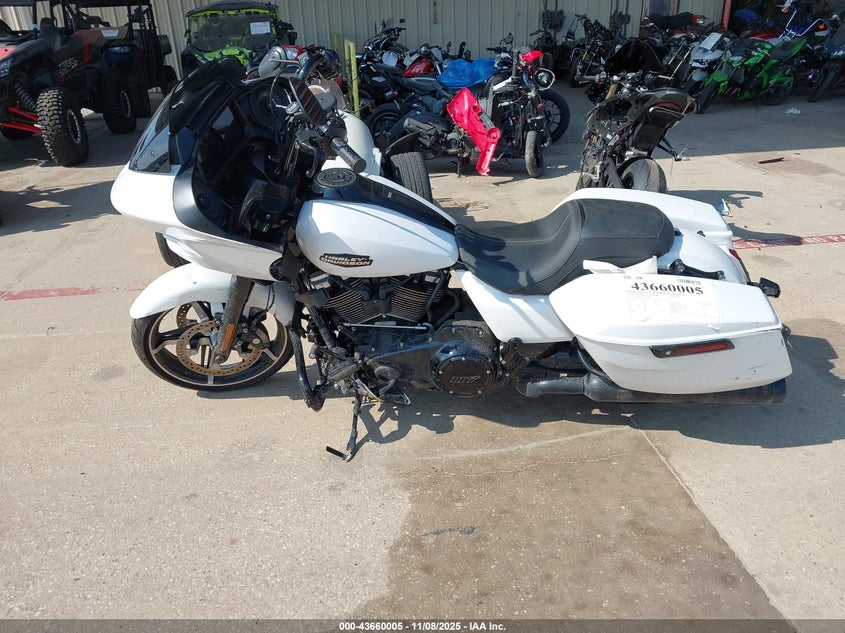 2024 Harley-Davidson Fltrx VIN: 1HD1KH717RB654053 Lot: 43660005