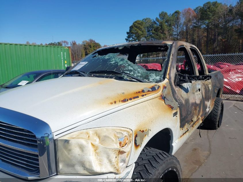 2007 Dodge Ram 1500 Slt/Trx4 Off Road/Sport VIN: 1D7HU18247S216800 Lot: 43660028