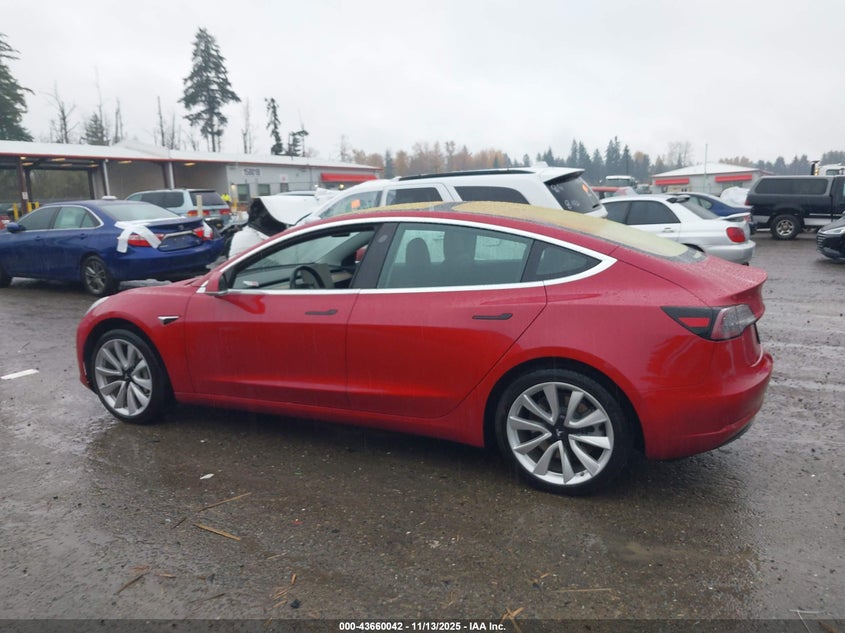 2019 Tesla Model 3 Long Range/Performance VIN: 5YJ3E1EB6KF194469 Lot: 43660042