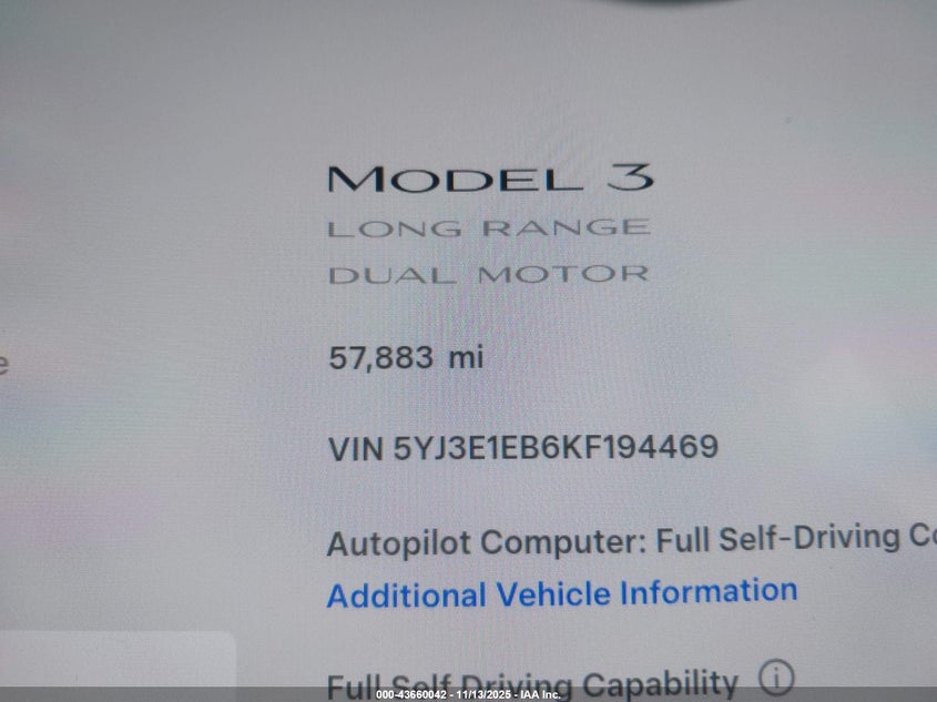 2019 Tesla Model 3 Long Range/Performance VIN: 5YJ3E1EB6KF194469 Lot: 43660042