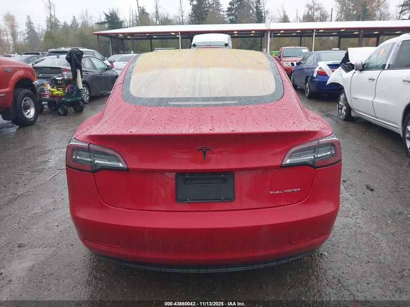 2019 Tesla Model 3 Long Range/Performance VIN: 5YJ3E1EB6KF194469 Lot: 43660042