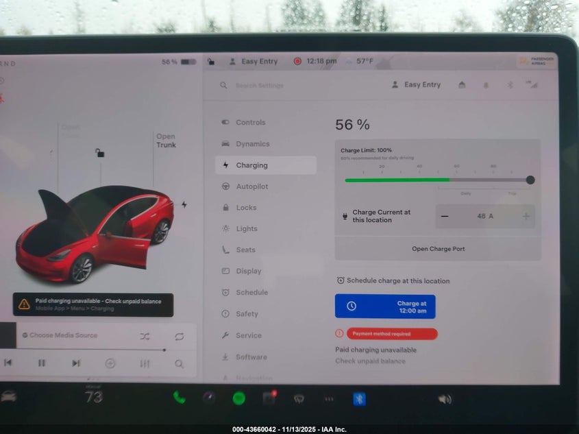 2019 Tesla Model 3 Long Range/Performance VIN: 5YJ3E1EB6KF194469 Lot: 43660042
