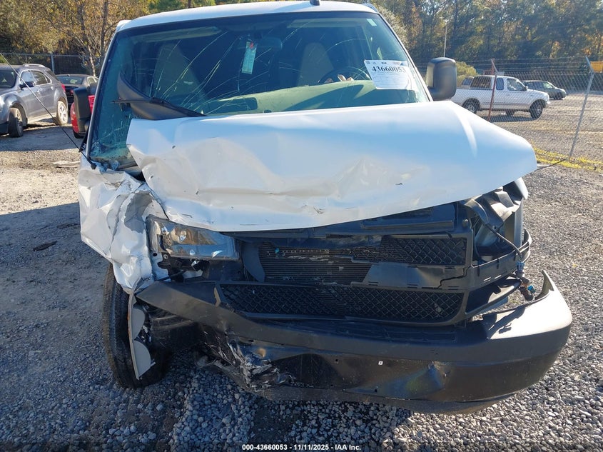 2021 Chevrolet Express Cargo Rwd 2500 Regular Wheelbase Wt VIN: 1GCWGAFP7M1303261 Lot: 43660053