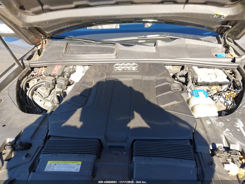 2017 Audi Q7 3.0T Premium VIN: WA1LAAF70HD037231 Lot: 43660062