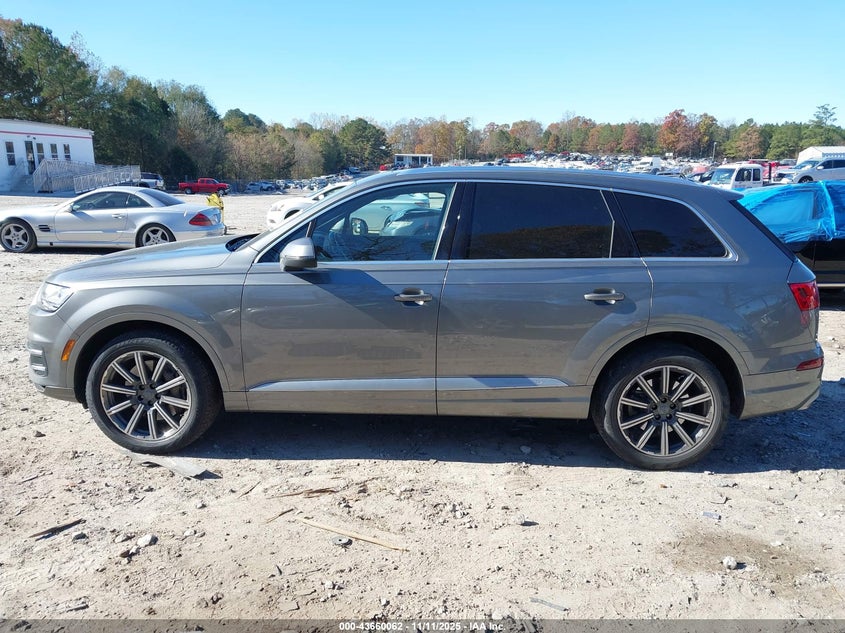 2017 Audi Q7 3.0T Premium VIN: WA1LAAF70HD037231 Lot: 43660062