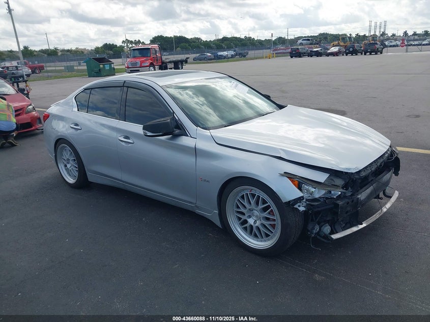 INFINITI Q50 3.0T PREMIUM