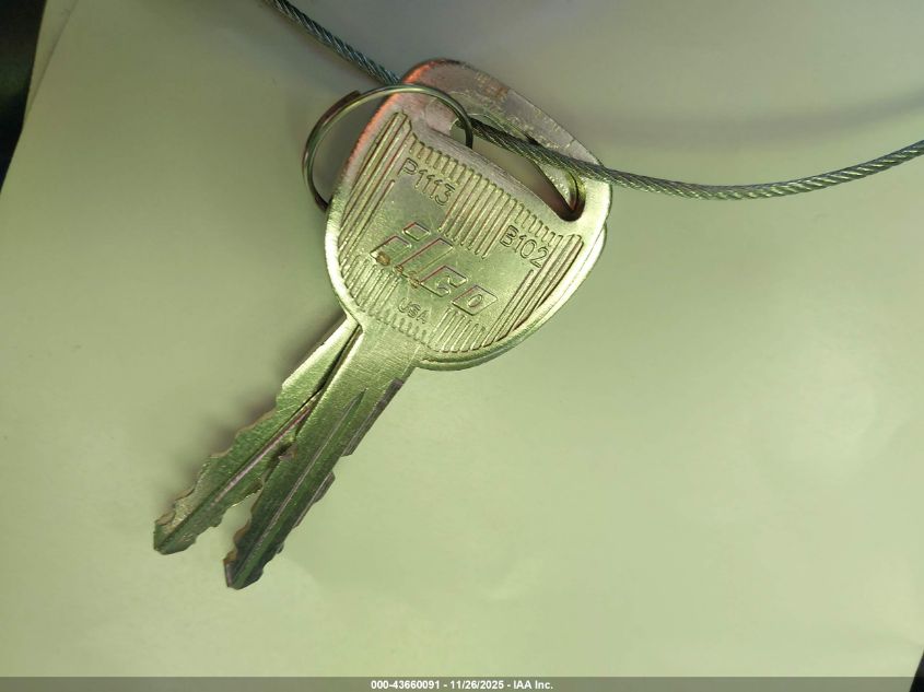 2000 Chevrolet Silverado 1500 Ls VIN: 1GCEC19T7YZ370384 Lot: 43660091