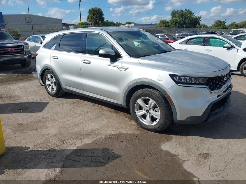 KIA SORENTO LX