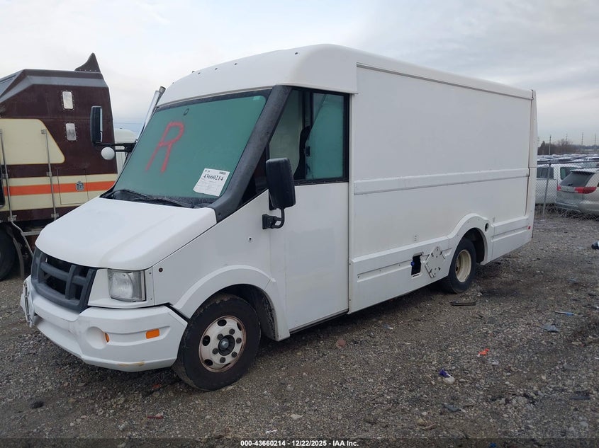 2012 Isuzu Commercial Van