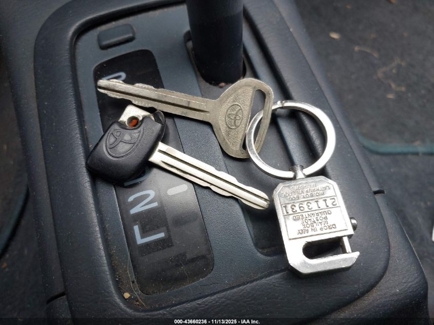 1993 Toyota Corolla Le/Dx VIN: 2T1AE09E3PC010199 Lot: 43660236