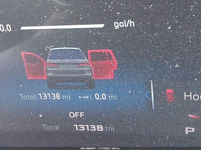 2026 BMW X7 M60I VIN: 5UX33EM05T9105143 Lot: 43660247