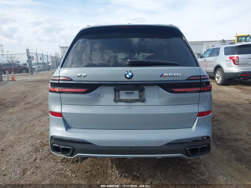 2026 BMW X7 M60I VIN: 5UX33EM05T9105143 Lot: 43660247