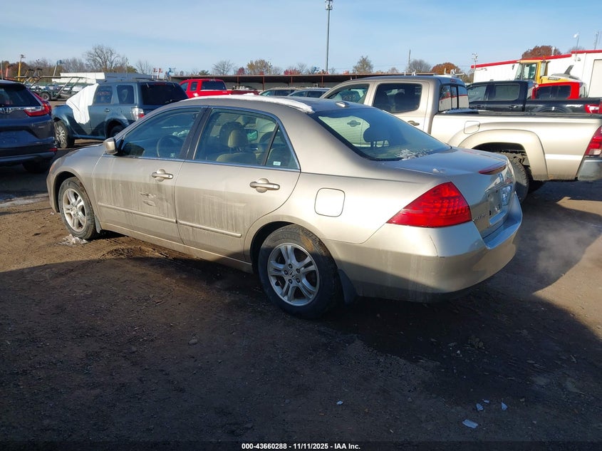 1HGCM56817A188772 2007 HONDA ACCORD photo no. 3