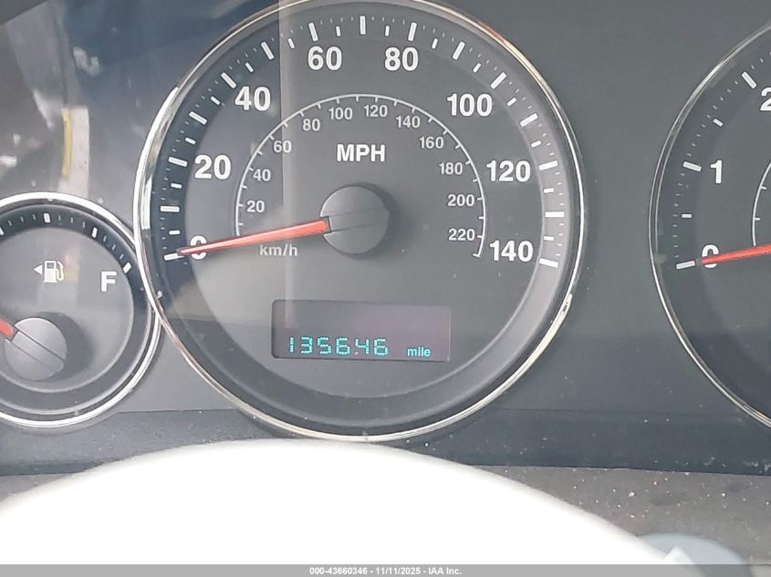 2005 Jeep Grand Cherokee Limited VIN: 1J8HR58N25C641588 Lot: 43660346