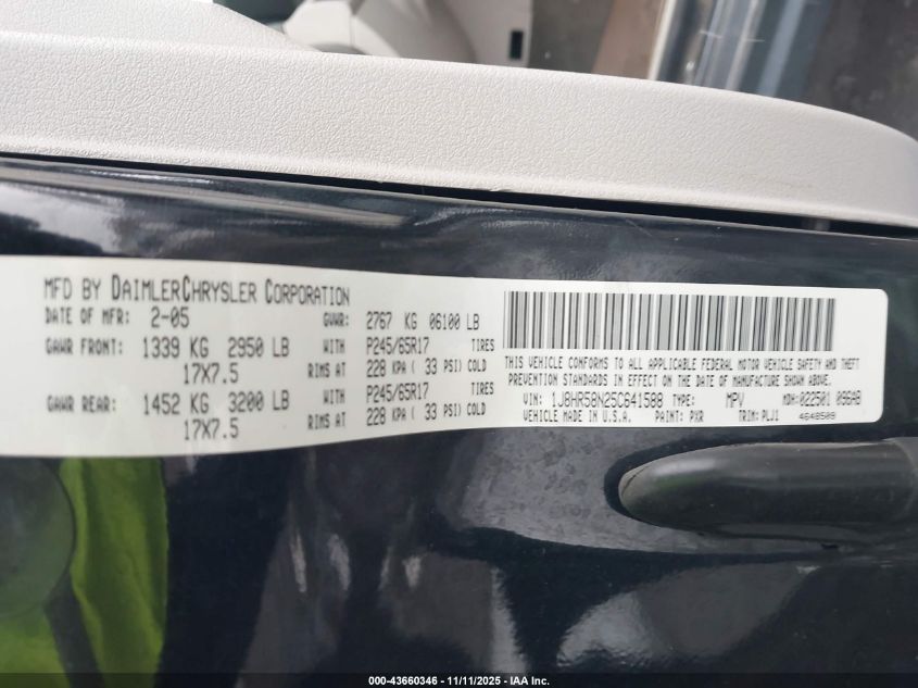 2005 Jeep Grand Cherokee Limited VIN: 1J8HR58N25C641588 Lot: 43660346