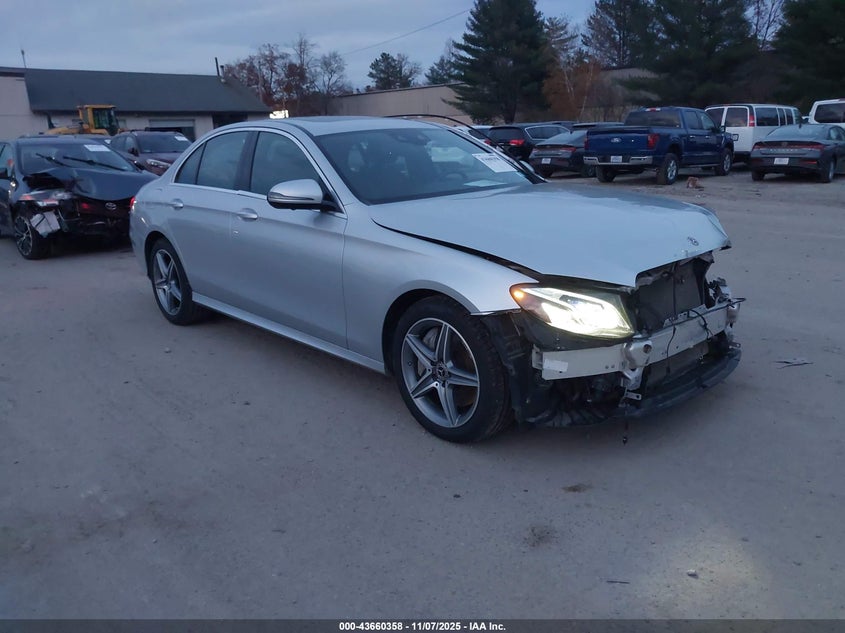 MERCEDES-BENZ E-CLASS 4MATIC