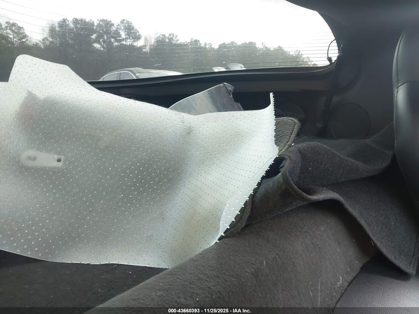 2005 Chevrolet Corvette VIN: 1G1YY24U255119756 Lot: 43660393