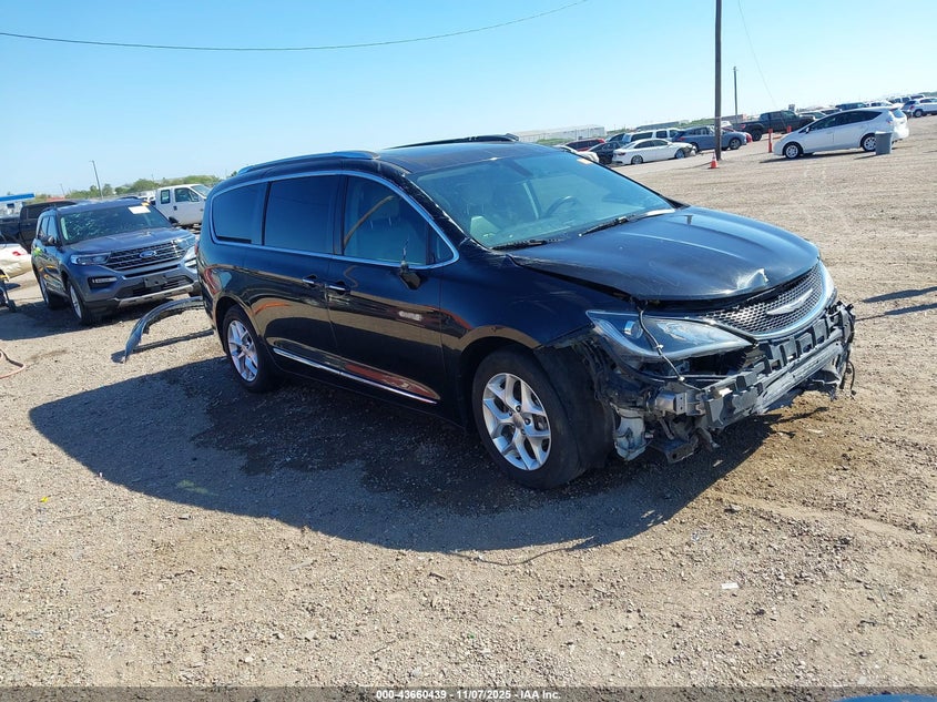 2020 CHRYSLER PACIFICA LIMITED - 2C4RC1GG8LR171841