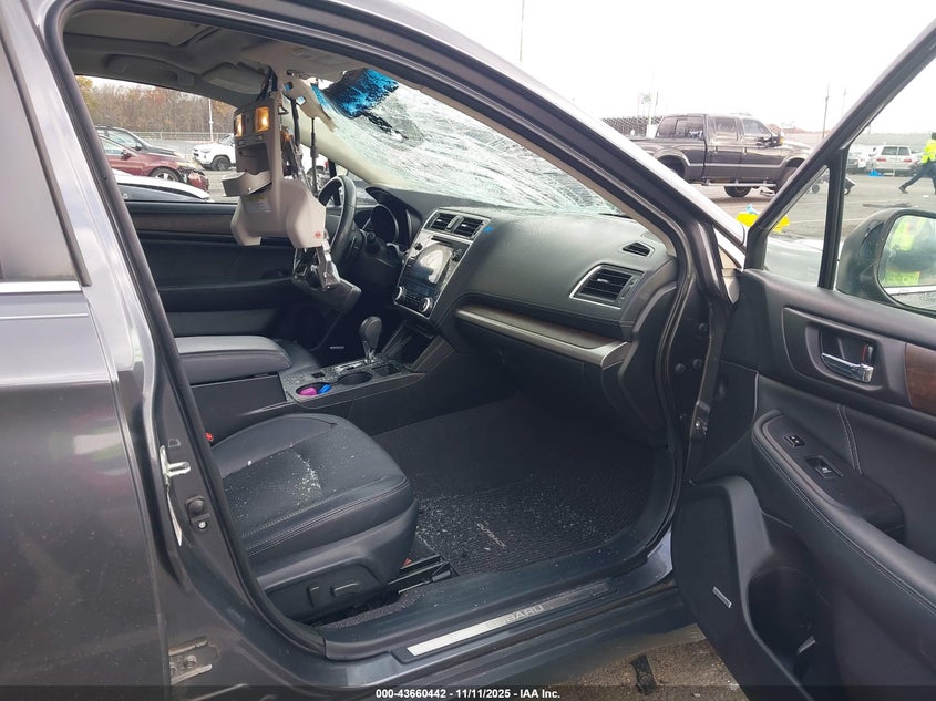 4S4BSANCXK3243498 2019 SUBARU OUTBACK photo no. 5