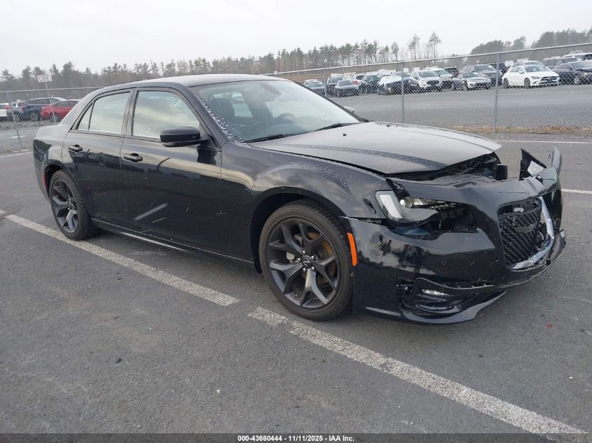 CHRYSLER 300 TOURING L