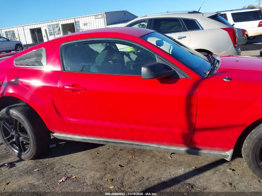 2008 Ford Mustang V6 Deluxe/V6 Premium VIN: 1ZVHT80N285182039 Lot: 43660582