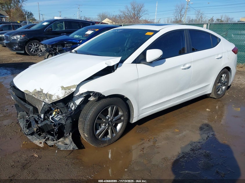 5NPD84LF2JH317946 2018 HYUNDAI ELANTRA photo no. 2