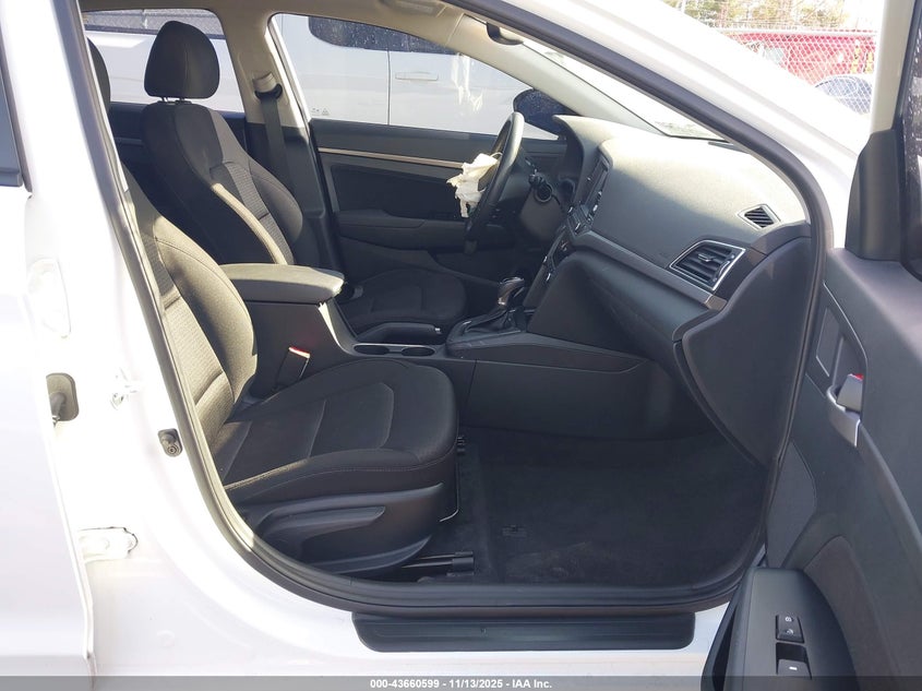 5NPD84LF2JH317946 2018 HYUNDAI ELANTRA photo no. 5
