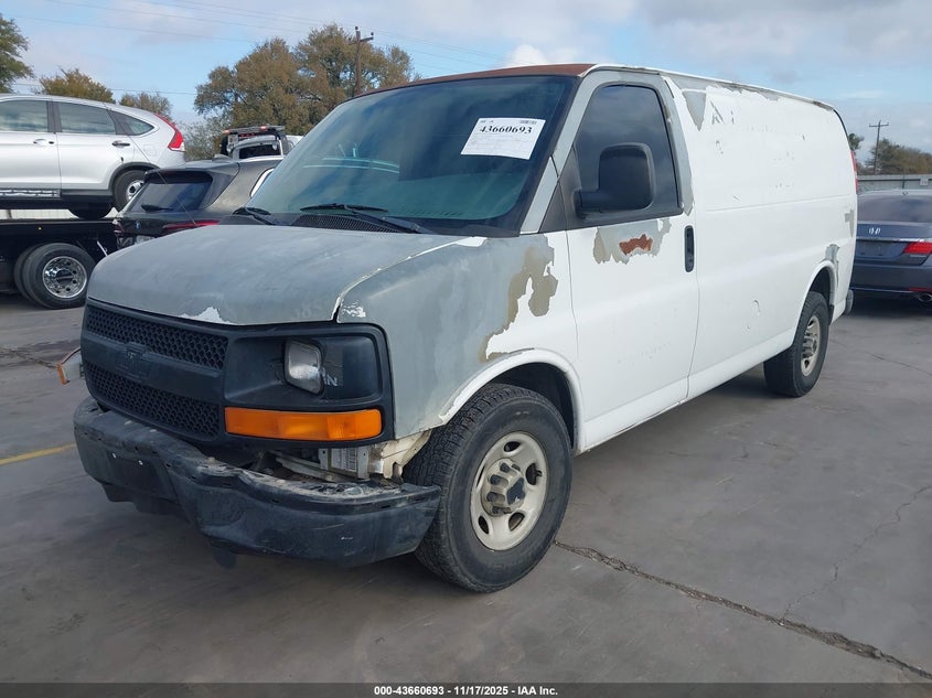 2009 Chevrolet Express 2500 Work Van