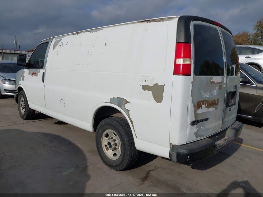 2009 Chevrolet Express 2500 Work Van