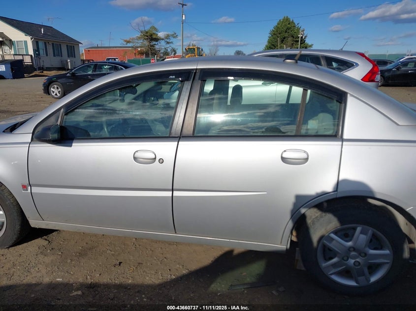 2007 Saturn Ion 2 VIN: 1G8AJ55F37Z188704 Lot: 43660737