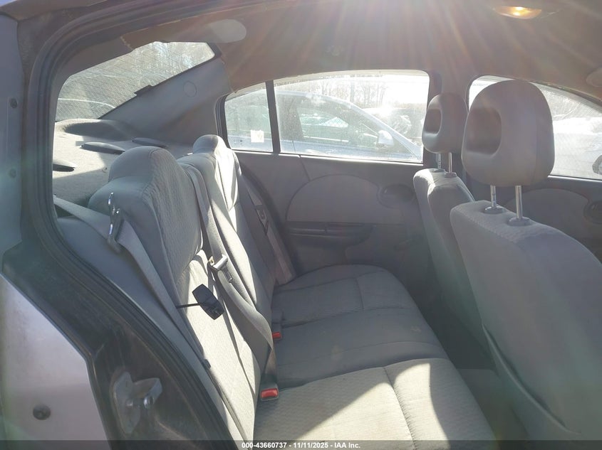 2007 Saturn Ion 2 VIN: 1G8AJ55F37Z188704 Lot: 43660737