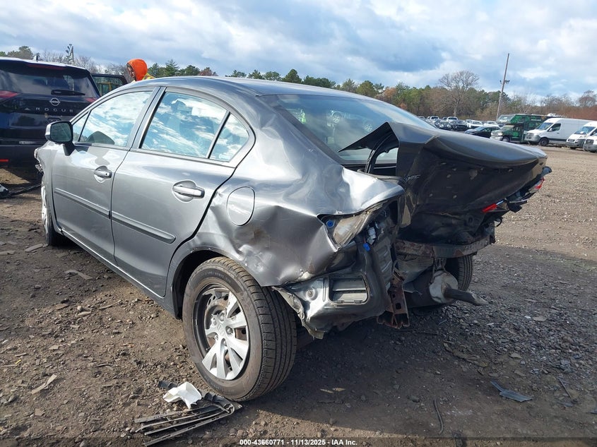 2HGFB2F5XCH318857 2012 HONDA CIVIC photo no. 3