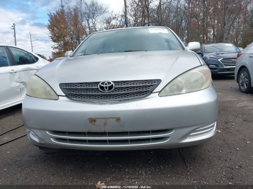2004 Toyota Camry Le VIN: 4T1BE32K84U842752 Lot: 43660832