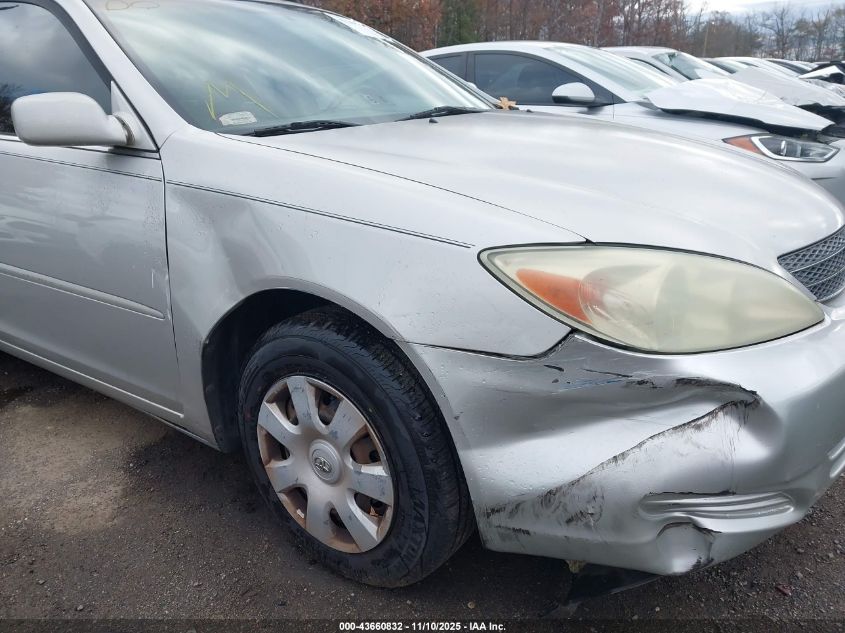 2004 Toyota Camry Le VIN: 4T1BE32K84U842752 Lot: 43660832