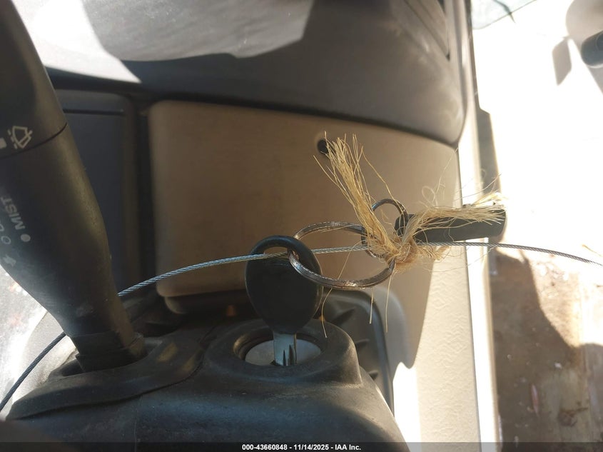 2002 Jeep Wrangler X VIN: 1J4FA39S62P720324 Lot: 43660848