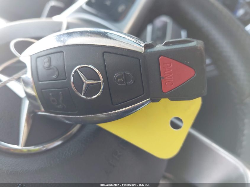 2016 Mercedes-Benz C 450 Amg 4Matic VIN: 55SWF6EB2GU130541 Lot: 43660907