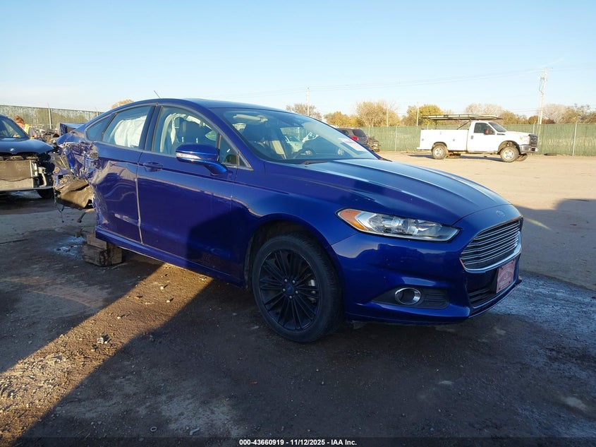 FORD FUSION SE