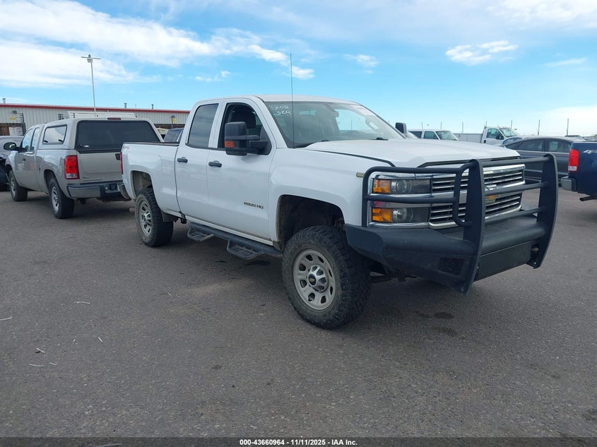 CHEVROLET SILVERADO 2500 WT