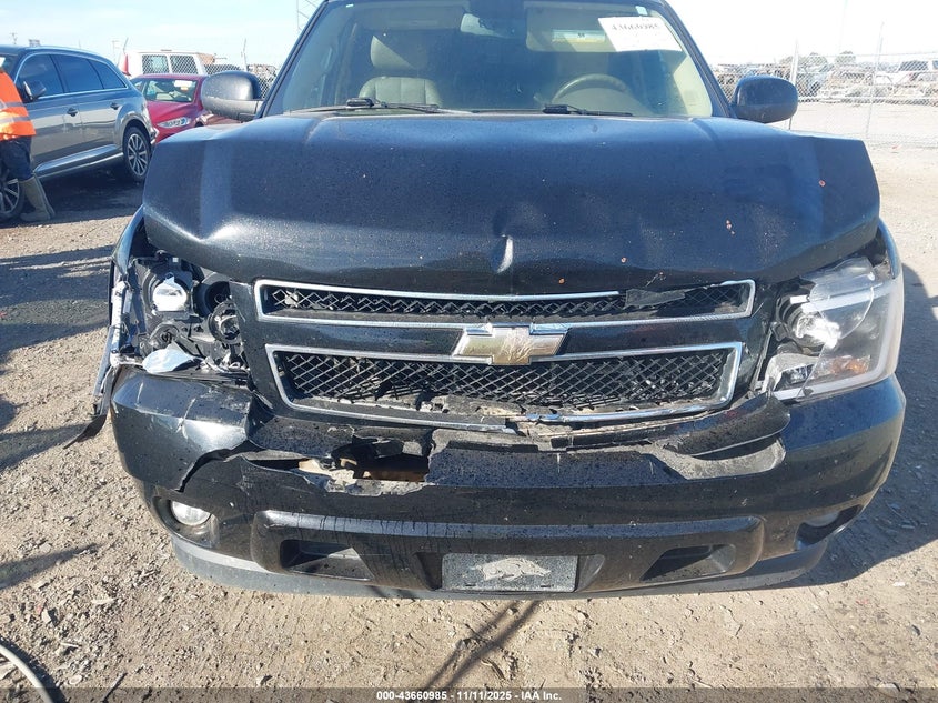 2009 Chevrolet Tahoe Lt2 VIN: 1GNFC230X9R288196 Lot: 43660985