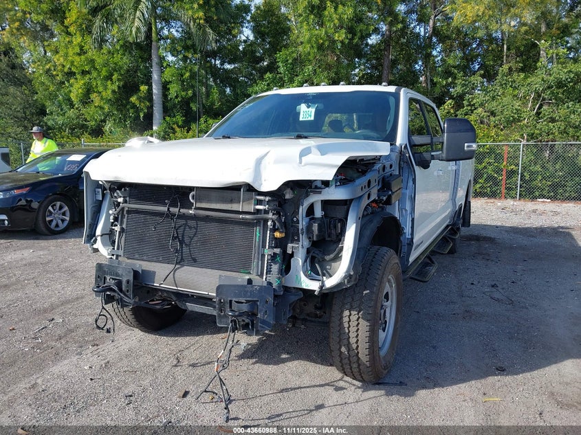 2024 Ford F-350 Lariat VIN: 1FT8W3BT8REE41269 Lot: 43660988