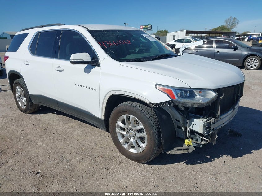 CHEVROLET TRAVERSE FWD LT CLOTH